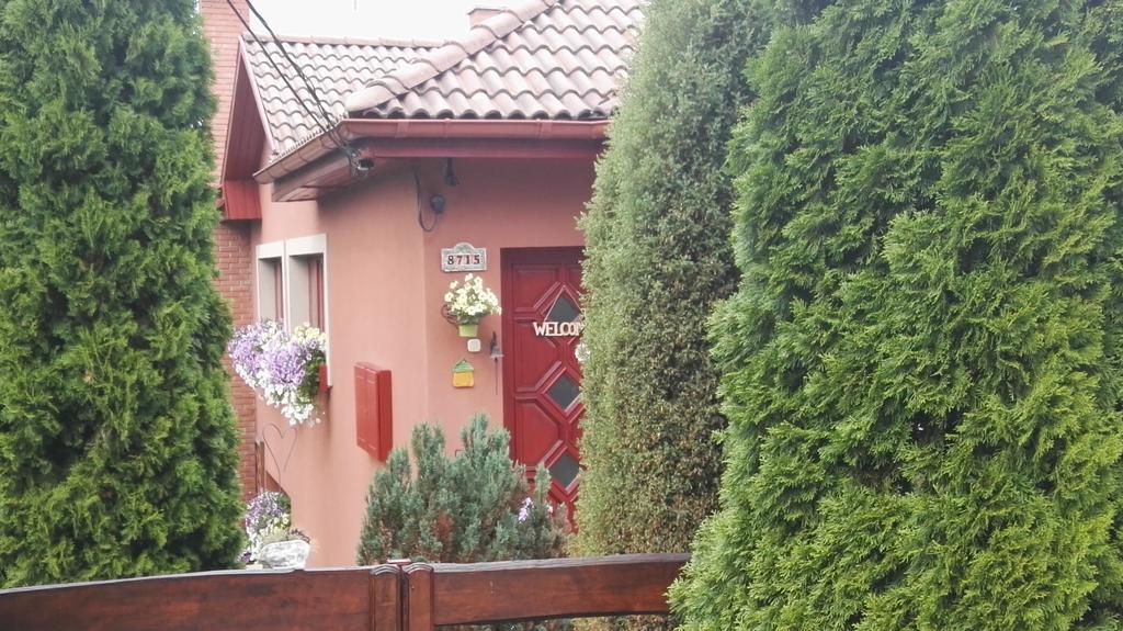 Hotel Nyirjes Vendeghaz Balassagyarmat Exterior foto